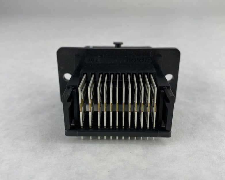 Molex 36638-0002 CMC HDR Split Peg Connector