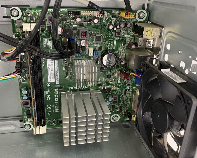 HP P2-1334 MT AMD E1-1200 1.4GHz 4GB RAM No HDD No OS