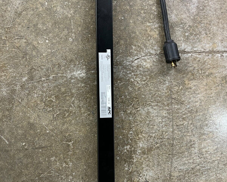 APC AP7862 Metered Server Rack PDU 120/208V 16A 42 Outlets
