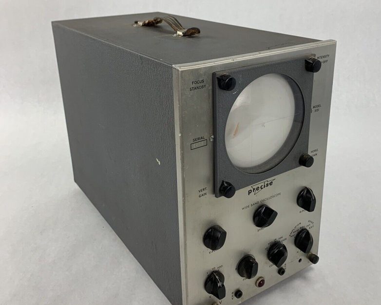 Precision Wide band Oscilloscope 3151