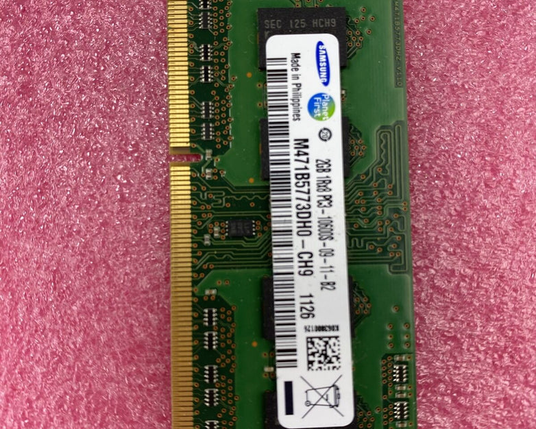 2x 2GB Samsung M471B5773DH0-CH9 PC3-10600S DDR3-1333MHz 204pin So-DIMM Memory