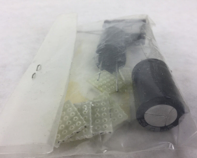 VINTAGE NEW Capacitors P1248-ND, 470UF 50V HFS CAP, Lot of 3, NEW