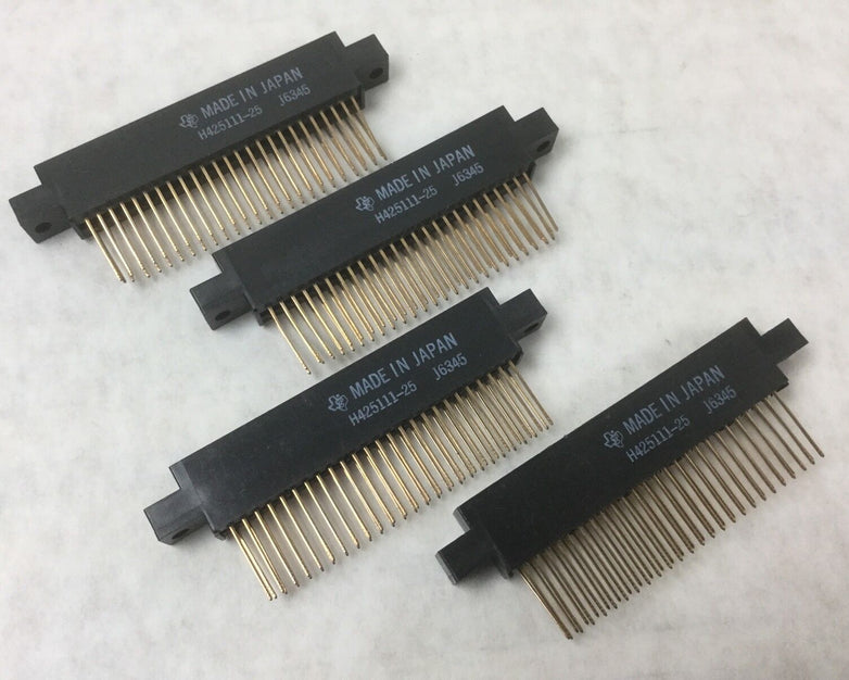 Texas H425111-25 (J6345) Connector Receptacle, (Lot of 4)