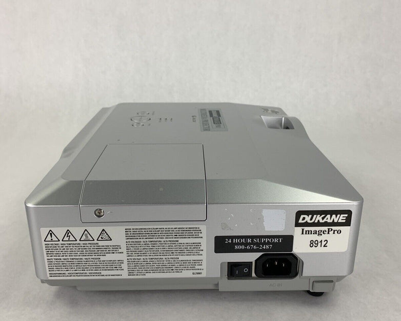 Hitachi CP-X300 3LCD Projector Conference 1080i HDMI LAMP W/ 330 Lamp Hours
