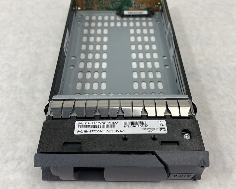 NetApp 0095673-10 SAS / SATA Hard Drive Caddy Tray 0961208-20 w/ Emulex Adapter