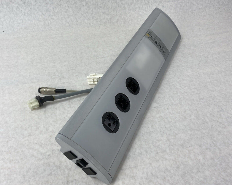 Derungs Medical Lighting amadea Control VF1 Wall Light w/ Outlets and Utilities