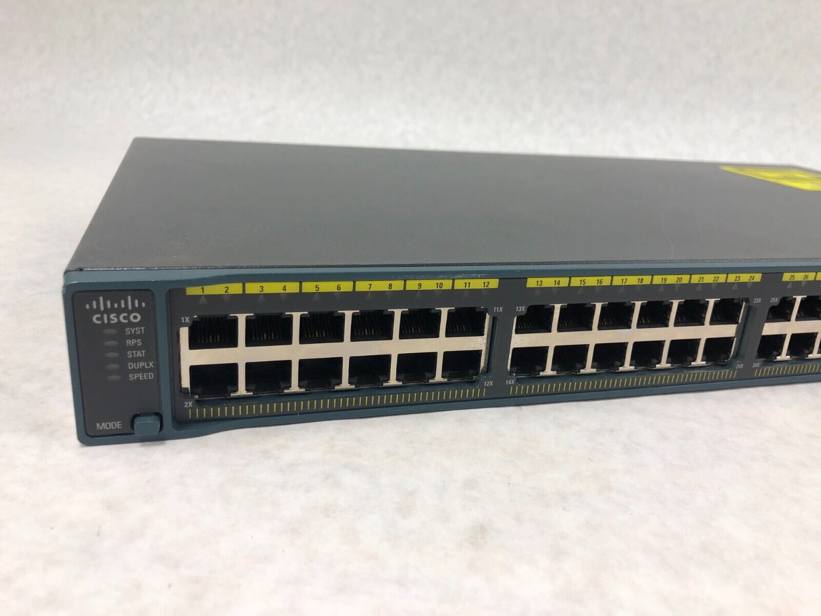 Cisco WS-C2960-48TT-L Catalyst 2960 48P 10/100 Ethernet Switch