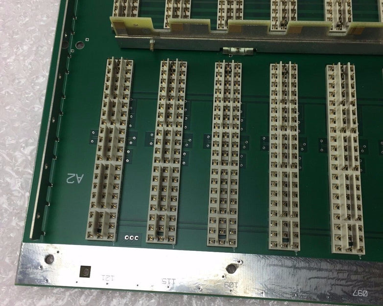 Siemens Hipath AP S30804-Q5354-X-100-4 W30804-q5354-88-1 Telecom Expansion Board