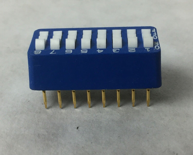AMP 435640-5 Rocker Switch, NEW