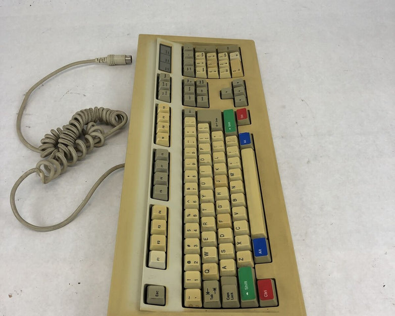 Vintage Mitsumi Electric CO Keyboard KPQ-E99YC 5 Pin
