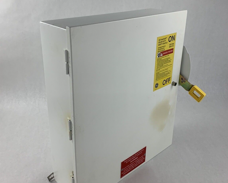 GE Solar Duty Safety Switch TSN4634J 100A 600 VDC