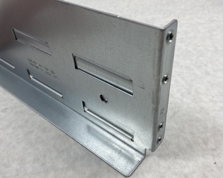 EMC Server Rail 042-004-593 Sliding On 042-004-932 RIGHT side RAIL ONLY