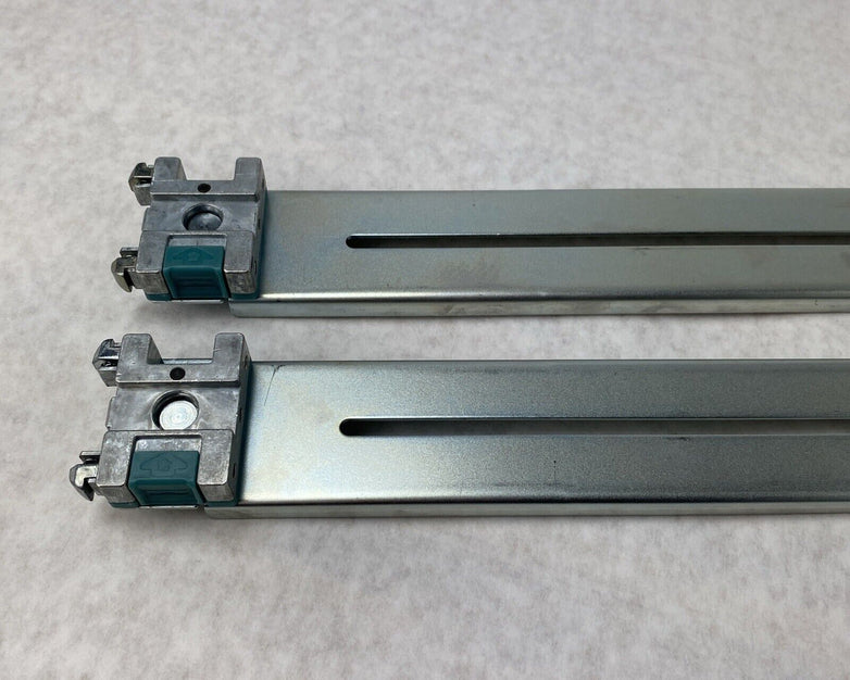 Accuride 03142 Medium-Duty Full Extension Drawer Slide