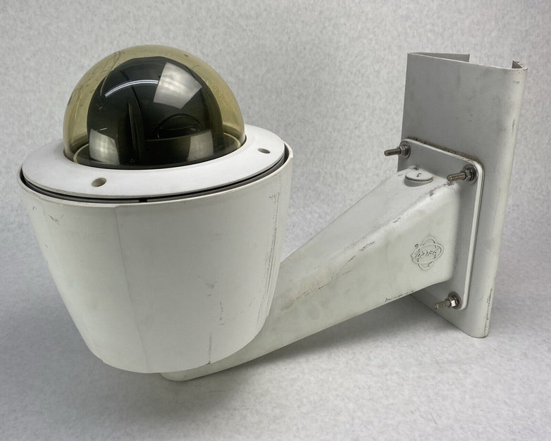 Samsung Digital Color Camera w/ Pelco PA402 Mount IWM-GY White