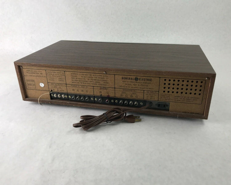 General Electric GE Stereo AM/FM 8 Track Player Music System 9-7201A