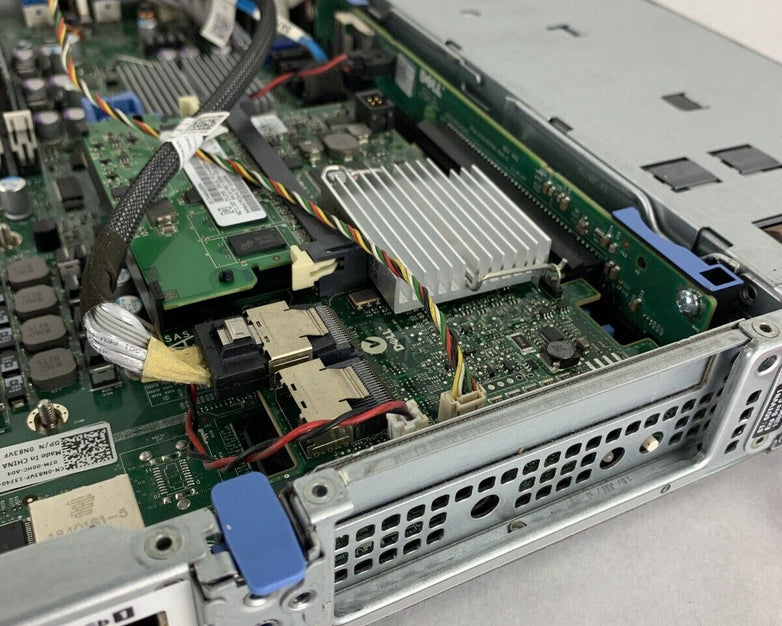 Dell PowerVault NX300 Server 1x Xeon E5506 2.13 GHz 3 GB RAM No HDD No OS