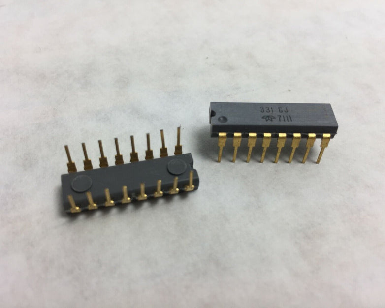 331 CJ Integrated Circuit Lot of 10