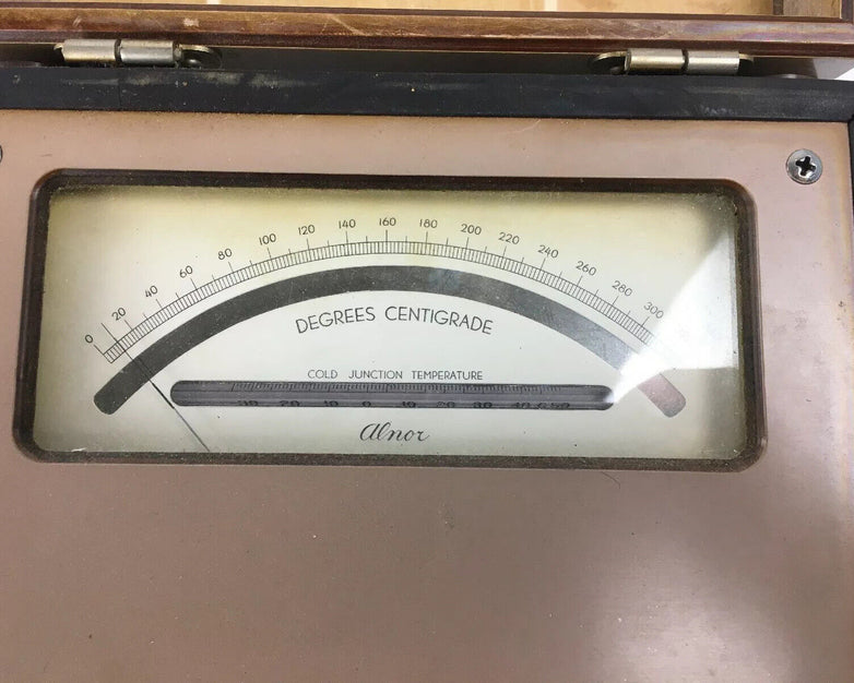 Alnor Portable Pyrometer 1760, Vintage, Pneumatic Airflow Tester