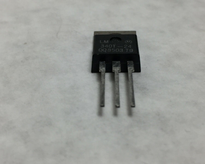 NOS Motorola LM340T-24 Lot of 50