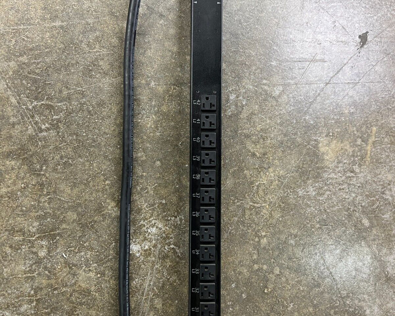 APC AP7862 Metered Server Rack PDU 120/208V 16A 42 Outlets