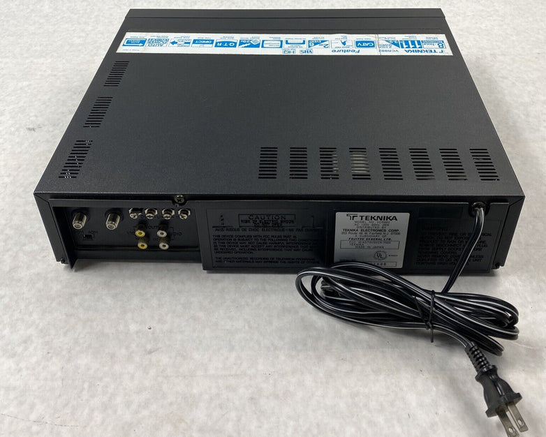 Teknika VCR882 VHS Player VCR Recorder Made in Japan NEEDS REPAIR