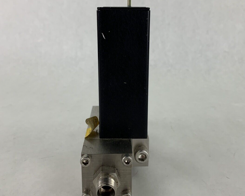 BH Sierra Instruments 830-M-3-E-S0 Mass Flow Controller 0-50 SLPM