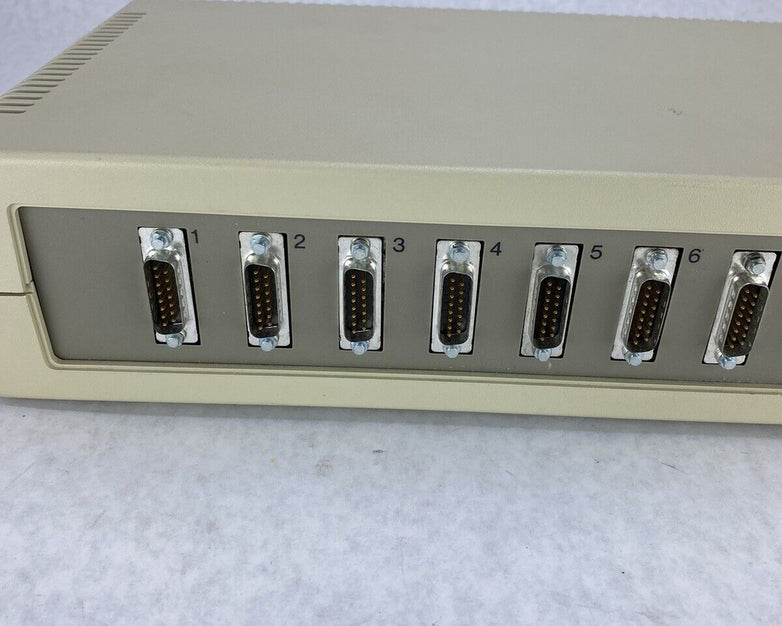 Digital DELNI-AA 8-Port Network Hub w/DECXM-M.C01 Transceiver + Misc. Cables