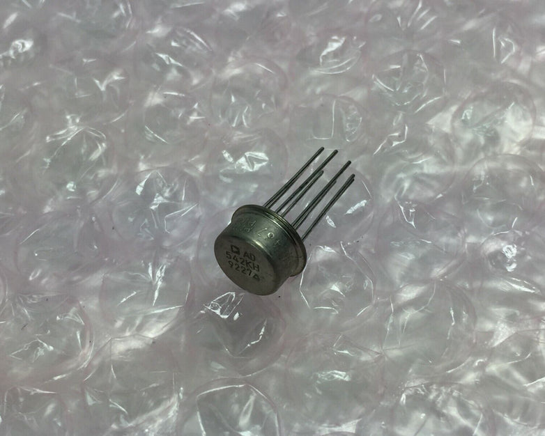 AD542KH High Performance BiFET Operational Amplifiers NOS