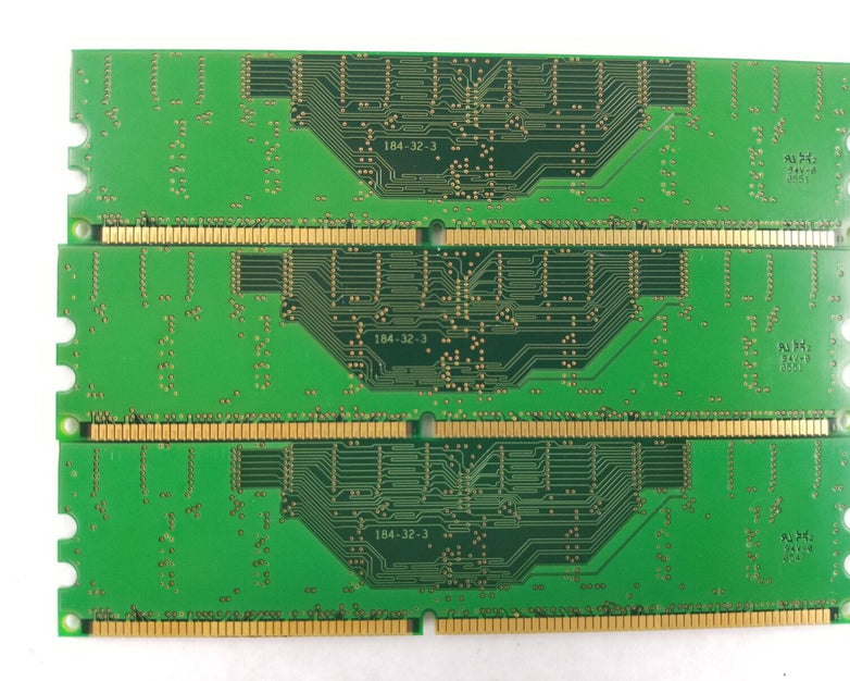 Lot of (3) Infineon HYD64D32300HU-5-C 256MB DDR 400 CL3 PC3200U-30330-A0