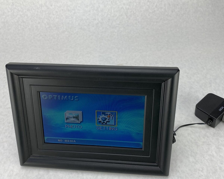 Optimus 16-235 7” Digital Photo Frame POWERS ON