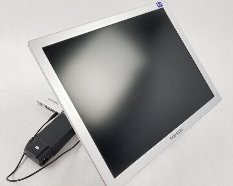 Samsung Syncmaster 770p 17" 1280 X 1024