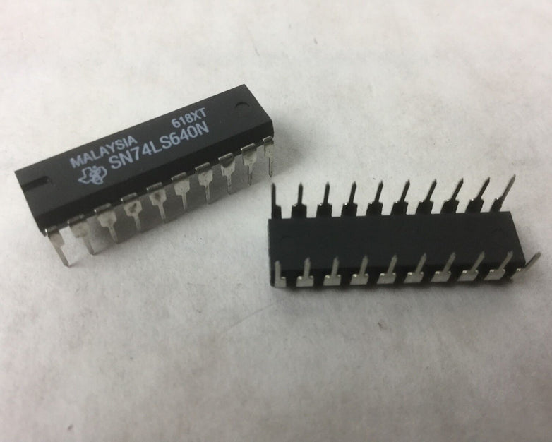 TEXAS SN74LS640N, IC BUS TRANSCEIVER 8BIT 20 DIP, Lot of 2