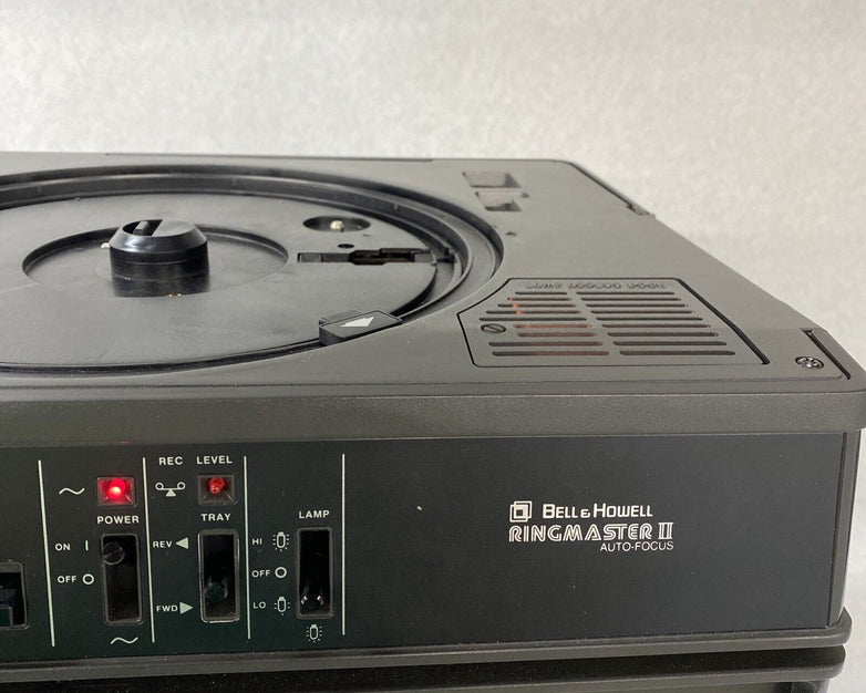 Bell & Howell Ringmaster II Auto-Focus 35mm Slide Viewer/Projector 830A