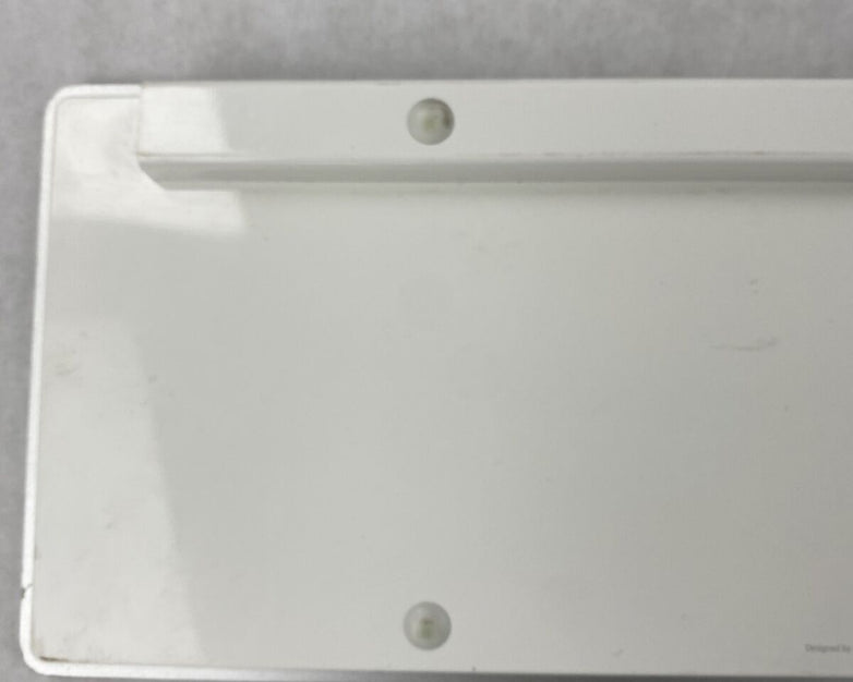 FOR PARTS Apple A1243 Wired USB MB110LL/A Keyboard w/ Genuine OEM Key Covers