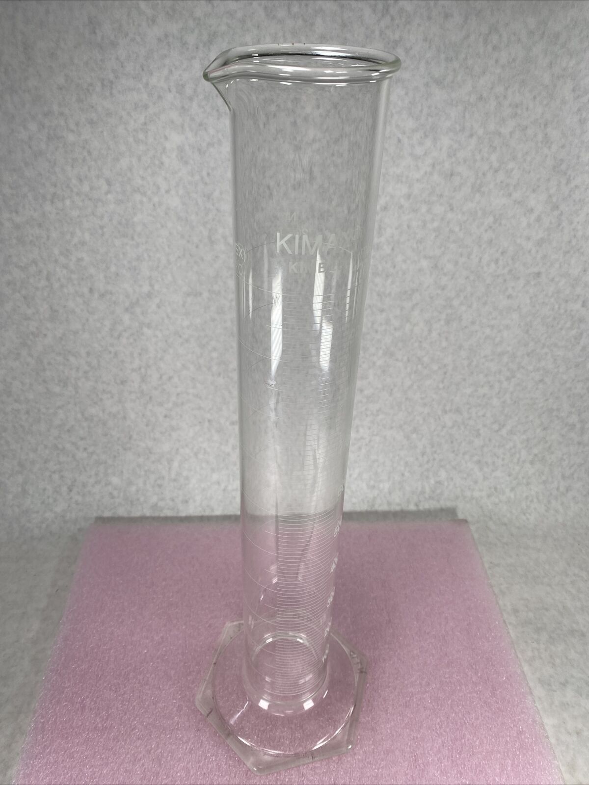 Kimble 20025-K Kimax Borosilicate Glass Metric Graduated Cylinder Hex 1000 mL