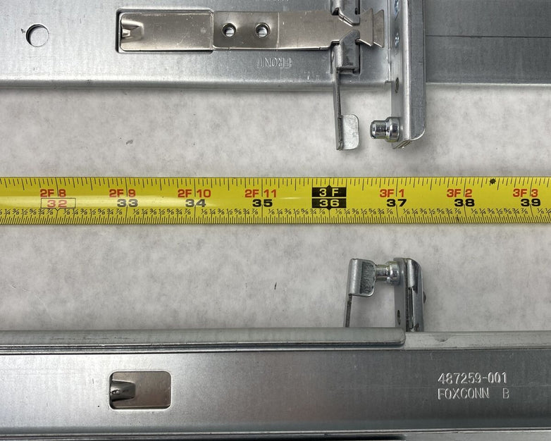 Lot( 2 ) Foxconn 487244-001 487250-001 487259-001 Rails 23 to 37 inches