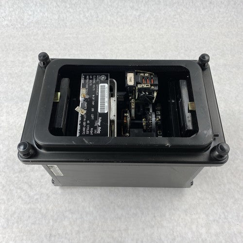 GE Digital Energy 12IAV54E1A Voltage Relay 115 Volts 60 Cycles - Missing Cover