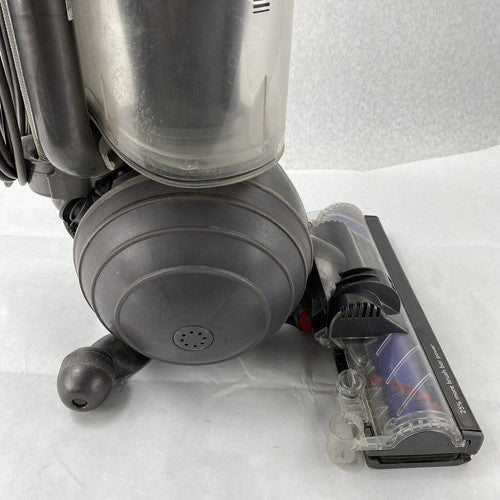 Dyson DC65 Upright Bagless Vacuum Cleaner FOR PARTS UNRESPONSIVE FLOOR BRUSH