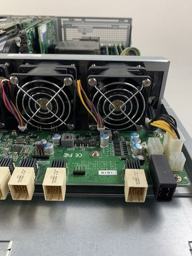 Tintri SYS-T820 24x HDD Dual Controller Blade 1x E5-2420 2.2 GHz 32 GB No HDD/OS
