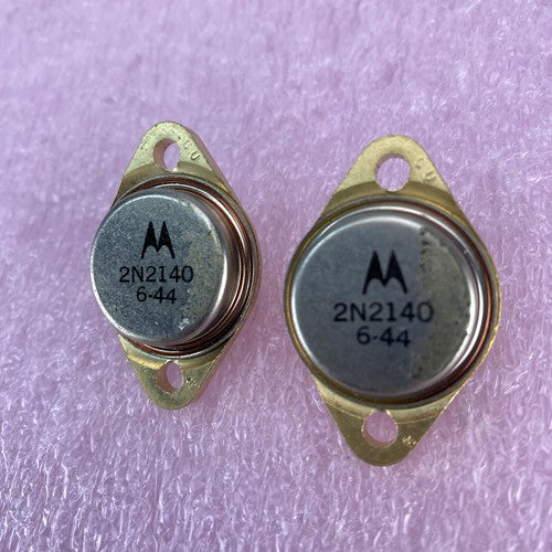 Lot( 2 ) Motorola 2N2140 Bipolar Transistor 6-44