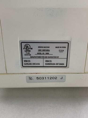 White Superlock W2500 Sewing Machine No Power Cord Untested