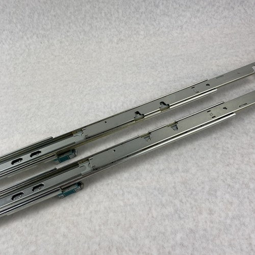 Accuride 03142 Medium-Duty Full Extension Drawer Slide