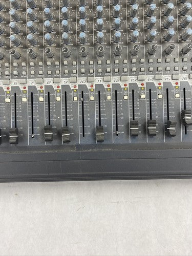 Peavey RQ 4324C Mixer-Pro Mixing Board Console