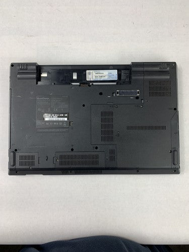 Lenovo ThinkPad L512 15.6" i5-M520 2.4 GHz 4 GB Ram No OS No HDD No AC No Batt