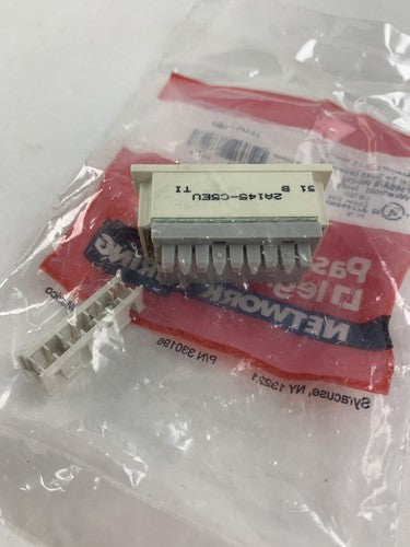 Pass & Seymour 2A145-C5EU Activate 2A Single Cat 5e RJ45 Wiremold Ivory Lot of 2