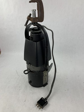 strand century stage lighting 10075-10 W/ Clamp