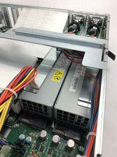 EMC Isilon Storage Array X200 x8DT6 Xeon E5504 2.0 GHz 24 GB Ram No OS No HDD