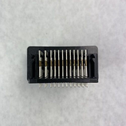 Molex 36638-0002 CMC HDR Split Peg Connector