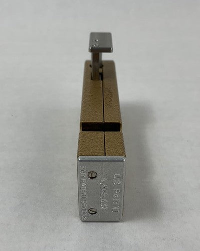 CSI Shuttle Fiber Solutions Apparatus for Cleaving Optical Fiber 4445632