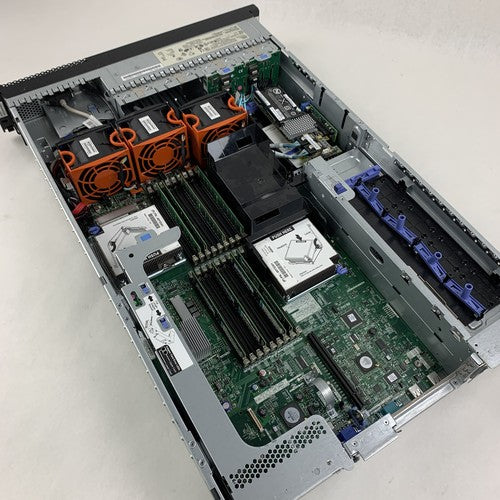 IBM System X3650 M3 Server 2x E5620 2.4 GHz 18 GB Ram Raid M5015 No OS No HDD
